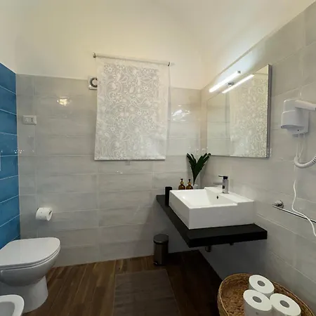 Monahouse - Elegance And Comfort On Via Etnea In The Heart Of - Sicily *