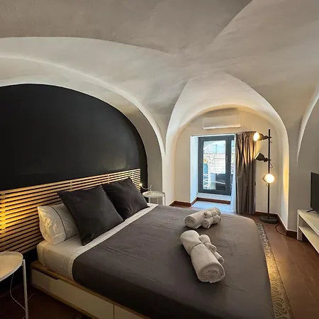 Monahouse - Elegance And Comfort On Via Etnea In The Heart Of - Sicily * Catania