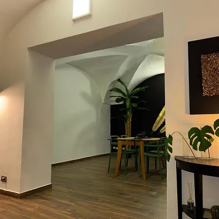 Monahouse - Elegance And Comfort On Via Etnea In The Heart Of - Sicily * Catania
