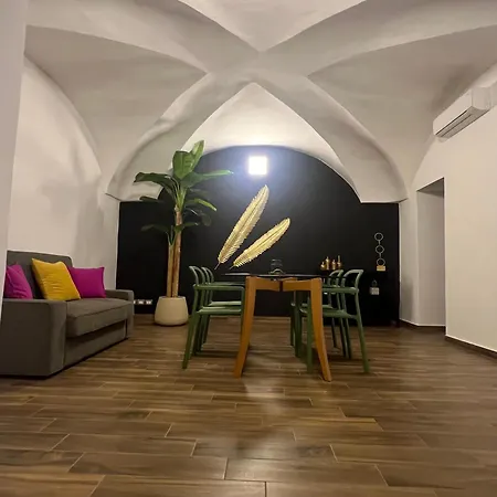 Monahouse - Elegance And Comfort On Via Etnea In The Heart Of - Sicily