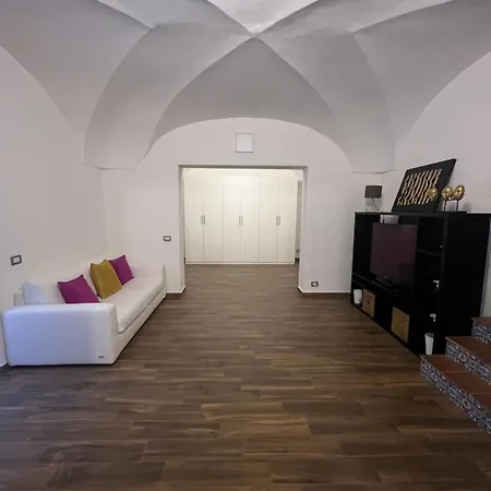 Monahouse - Elegance And Comfort On Via Etnea In The Heart Of - Sicily Catania