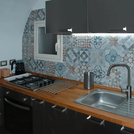 Monahouse - Elegance And Comfort On Via Etnea In The Heart Of - Sicily *